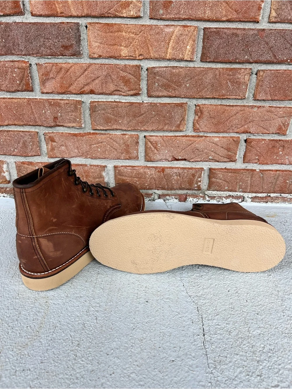 Red Wing classic brown